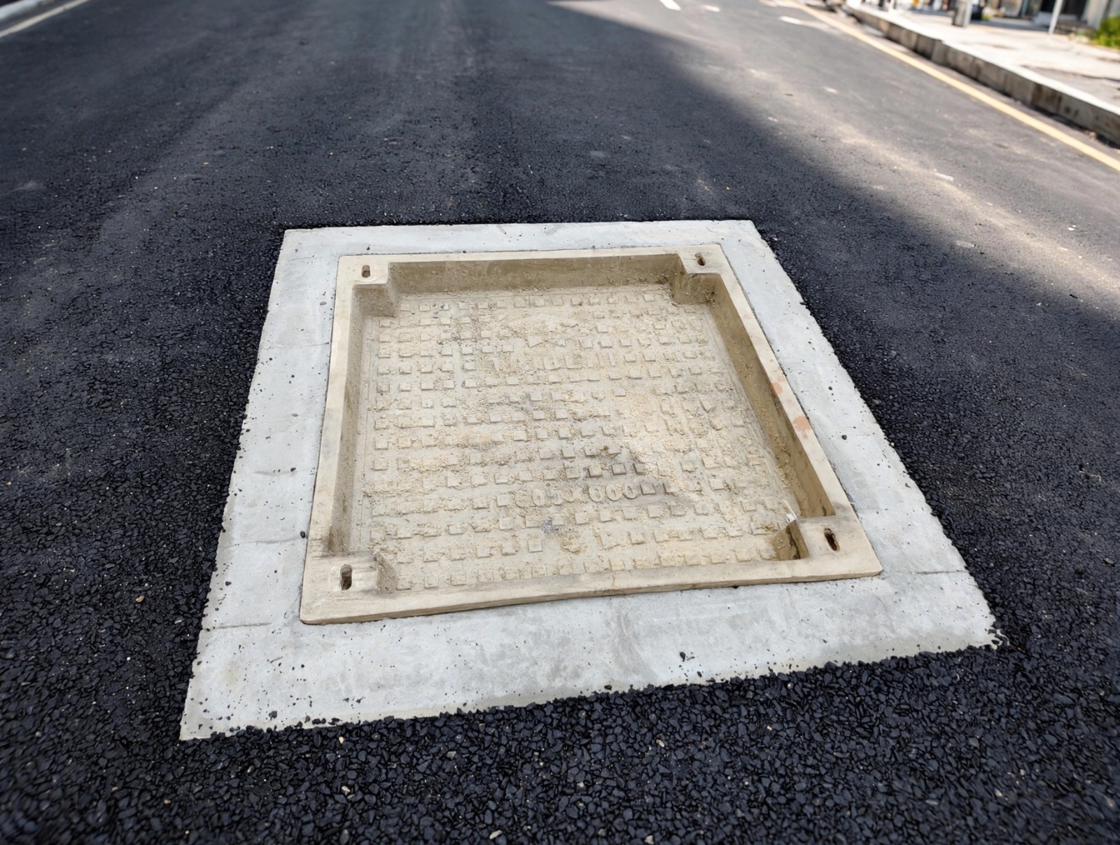 FRP Recess Manhole Cover 600 x 600 mm